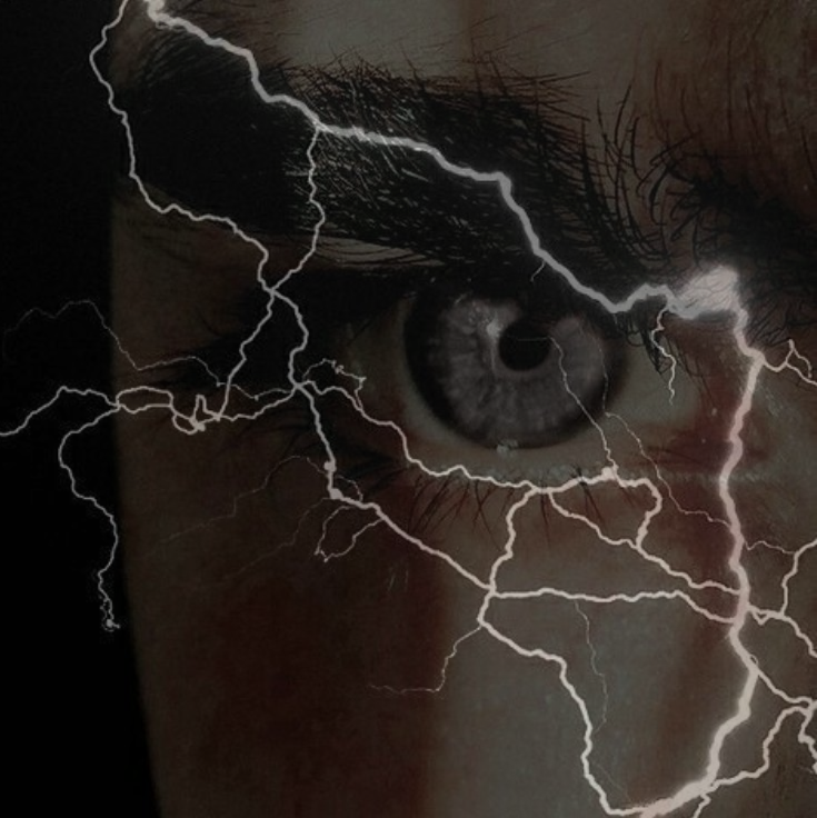 The Lightning Valentina Herrera Polo 1