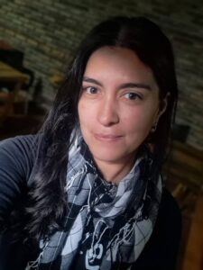 Alma rota que florece Marianela Useche Barrios